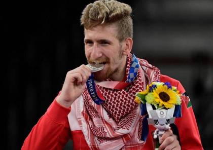شاهد..كيف احتفلت عائلة الأردني صالح الشرباتي بفضية الأولمبياد؟