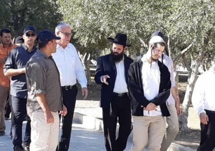 وزير اسرائيلي يتقدم عشرات المستوطنين باقتحام الأقصى