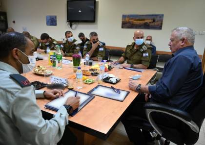 وجه رسالة لسكان غزة.. وزير الجيش الاسرائيلي يأمر بالاستمرار في مواصلة تطوير آلية (GRM)