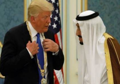 ديلي بيست: 83 هدية “مجنونة و عجيبة ” قدمت للرئيس ترامب من السعودية