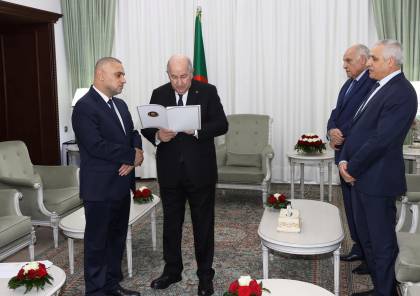 السفير أبو عيطة يسلم رسالة خطية من الرئيس عباس لنظيره الجزائري