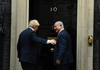 130 نائبا بريطانيًا لجونسون : افرض عقوبات على إسرائيل
