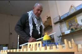فلسطيني يصنع من النفايات مجسمات تعبر عن واقع قطاع غزة... (فيديو)