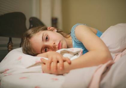 ما أسباب وأعراض الأرق عند الأطفال.. كيف نعالجه؟