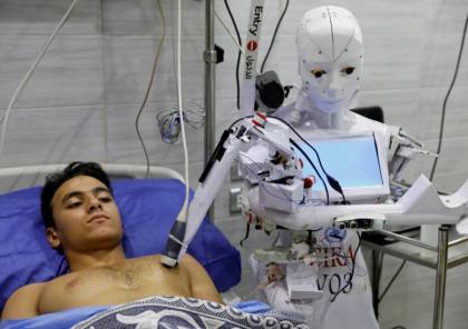 "كيرا".. روبوت من اختراع مصري يؤدي مهاما طبية "متقدمة"