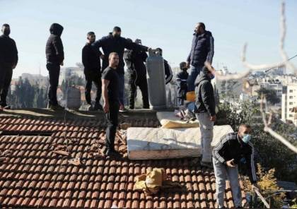 الشرطة الإسرائيلية تؤجل إخلاء منزل عائلة "صالحية" بالشيخ جراح