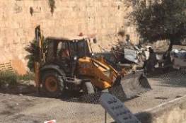 القدس: أعمال تجريف بالقرب من مدخل المقبرة اليوسفية