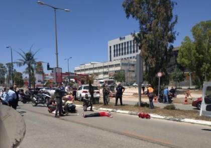 إصابة إسرائيلية في عملية طعن شرق تل ابيب و اطلاق النار على المنفذ