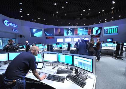 وكالة الفضاء الأوروبية تطلب روادا للانضمام لطاقمها الفضائي الجديد