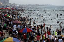 بلدية غزة تمنع السباحة في في البحر خلال هذه الأيام 