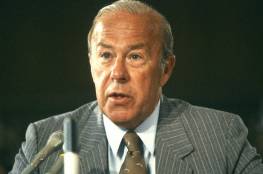 وفاة وزير الخارجية الأمريكي الأسبق جورج شولتز الذي أنهى الحرب الباردة