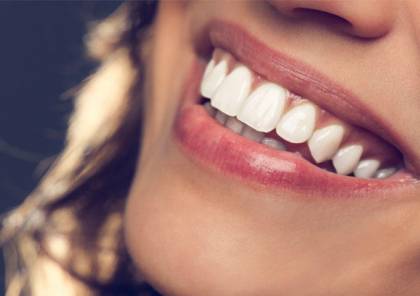 دراسة تشير إلى علامة خطيرة لهشاشة العظام تظهر في أسنانك
