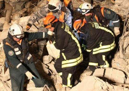 بالفيديو: إنقاذ طفلين سقطا في حفرة امتصاص شرق نابلس