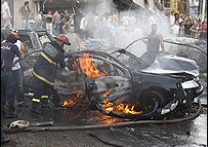 مبارك : اصابع خارجية متورطة ..مقتل 21 شخصا واصابة 34 آخرين في انفجار سيارة ملغومة قبالة كنيسة قبطية في الاسكندرية 