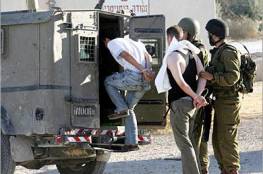 جيش الاحتلال يعتقل شابين اجتازا الشريط الحدودي وسط القطاع