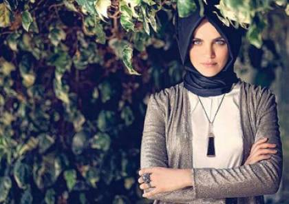 ملكة جمال تركيا المثيرة للجدل تطلب فتوى غريبة من رجال الدين