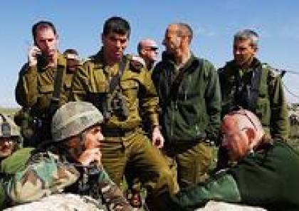 اشكنازي  وقادة جيش الاحتلال يفحصون جاهزية جيشهم على حدود غزة قبل اندلاع اي حرب 