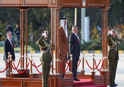 أمير قطر يوجه بتوفير 10 آلاف فرصة عمل جديدة للأردنيين