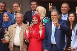 تونس: مرشح يهودي لحزب إسلامي يثير جدلا بسبب “شعار رابعة”