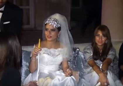 فيديو: هذه العروس تدخن الشيشة في حفل زفافها!