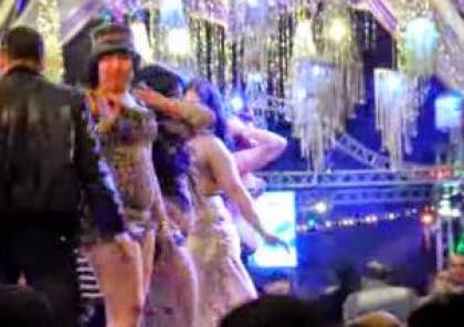 القبض على فتيات يرقصن عاريات في الافراح في مصر