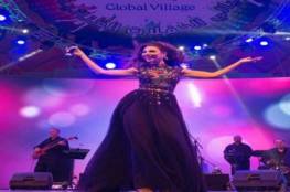 فيديو: ميريام فارس تنافس احدى معجباتها في وصلة رقص