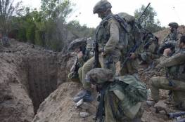 ضباط إسرائيليون كبار يتفقدون "نفق المقاومة" على حدود غزة