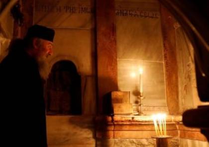 القدس: افتتاح "قبر السيد المسيح " أمام الزوّار بعد ترميمه.. كم كلَّف و من تحمَّل التكلفة؟