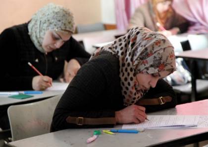 غزة: "التعليم" تفتح باب التسجيل للراغبين بتحسين معدلهم في الثانوية العامة
