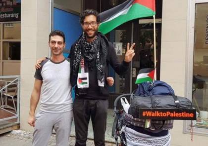 ناشط يهودي يمشي من السويد إلى فلسطين تنديدا بالانتهاكات الإسرائيلية