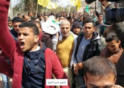 تشييع جثمان الشهيد "سعد أبو طه" إلى مثواه الأخير جنوب القطاع