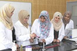 طالبات من العلوم والتكنولوجيا يتمكنوا من تصنيع الشكولاتة من نبات الاستيفيا 