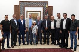 الرئيس عباس يؤكد على ثبات الموقف الفلسطيني في مواجهة صفقة القرن الأمريكية