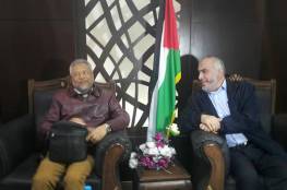 السفير الماليزي يصل غزة عبر معبر رفح