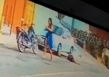 فيديو.. زوجة تقتل زوجها ضابط الشرطة في الشارع لهذا السبب!