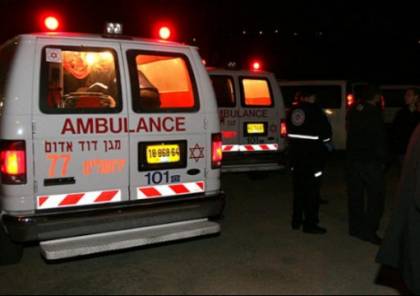 الاذاعة العبرية : اصابة فلسطينيين اثر تعرضهما للطعن في بئر السبع