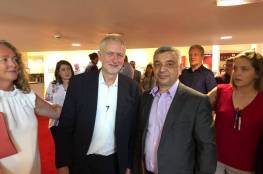 تجمع الأطباء يلتقي رئيس حزب العمال البريطاني ويسلمه رسالة عن الأوضاع الصحية في غزة 