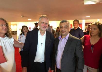 تجمع الأطباء يلتقي رئيس حزب العمال البريطاني ويسلمه رسالة عن الأوضاع الصحية في غزة 