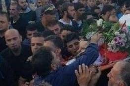 المئات يشيعون جثمان الشهيد محمد موسى في بلدة دير بلوط