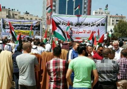 التجمع الصحفي الديمقراطي يستهجن الاعتداء على الصحفيين في ساحة السرايا بغزة