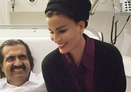 الشيخة موزة تنشر صورا لأمير قطر السابق بعد الجراحة