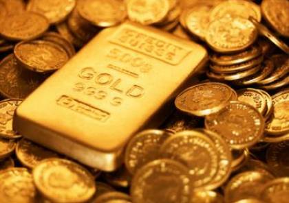 الذهب يواصل مكاسبه مع تراجع الدولار