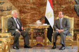 الرئيس عباس يلتقي نظيره المصري في اديس ابابا 