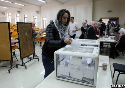 لجنة الإنتخابات المركزية تعلن تمديد ساعات تسجيل الناخبين لهذا السبب..
