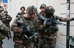  إجراءات أمنية مشددة للكشف عن المشتبه بهم في هجمات باريس