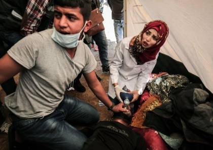 نيويورك تايمز : رزان النجار كرست نفسها لإنقاذ الأرواح بغزة