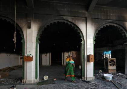 شاهد..عصابات هندوسية تقتل عشرات المسلمين في الهند وتحرق بيوتهم ومساجدهم 