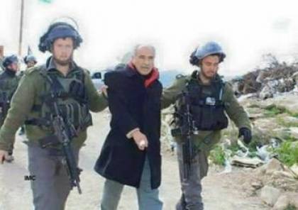  الاحتلال يعتقل اللواء يوسف الشرقاوي على مدخل العيزرية بالقدس 