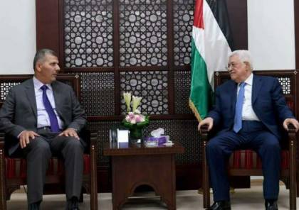 الرئيس محمود عباس يلتقي وفدا من حماس