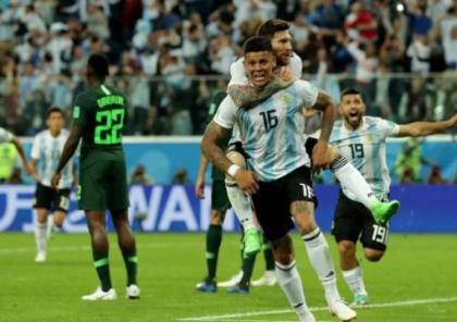 فيديو: الأرجنتين تخرج من تحت الركام وتحجز مقعد التأهل في المونديال
